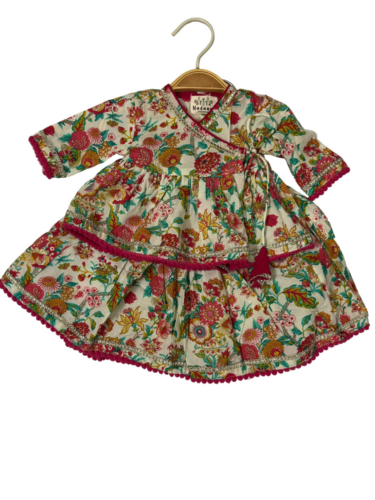 White bloom baby's skirt set